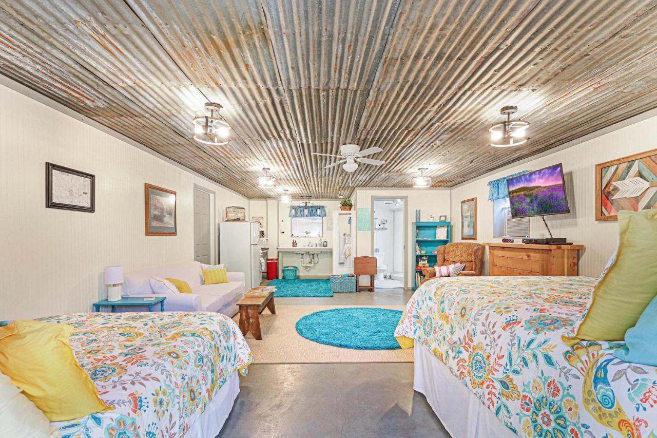 Come On Inn Wimberley Exterior foto